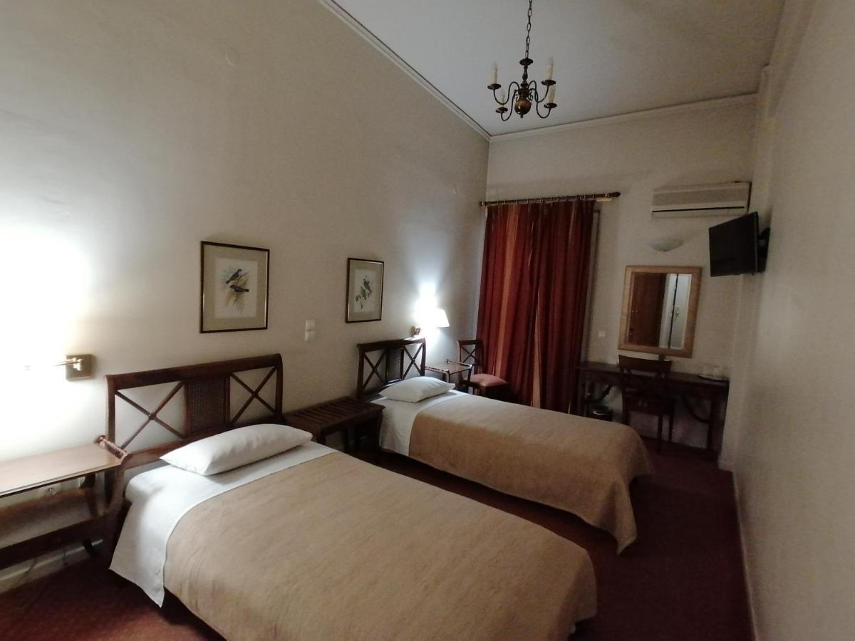 Hotel Galaxias Agrinio Bagian luar foto