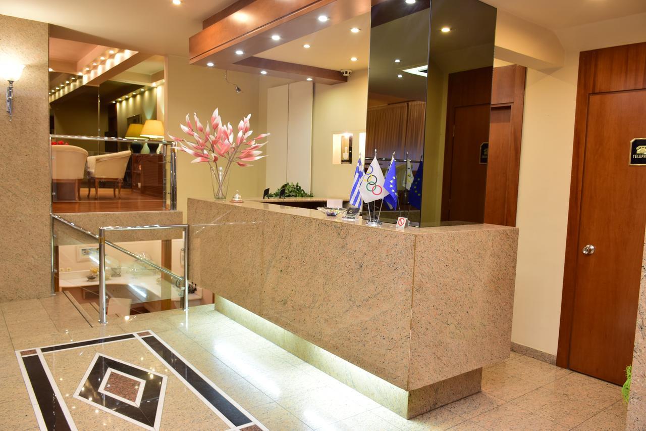 Hotel Galaxias Agrinio Bagian luar foto